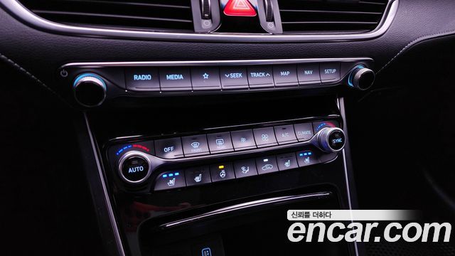 Hyundai Grandeur 2018 — photo 19