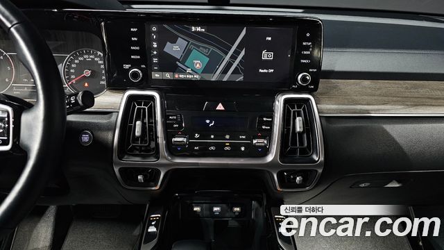 Kia Sorento 2021 — photo 17