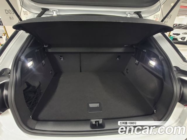 Audi Q2 2023 — photo 11