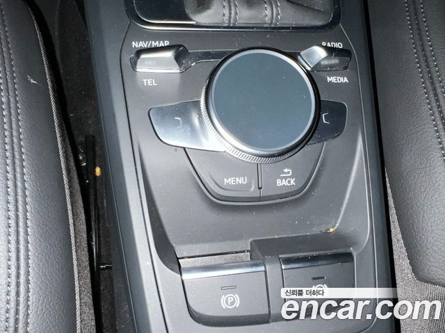 Audi Q2 2023 — photo 16