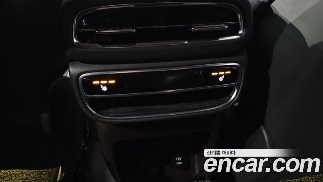 Genesis GV80 2023 — photo 19