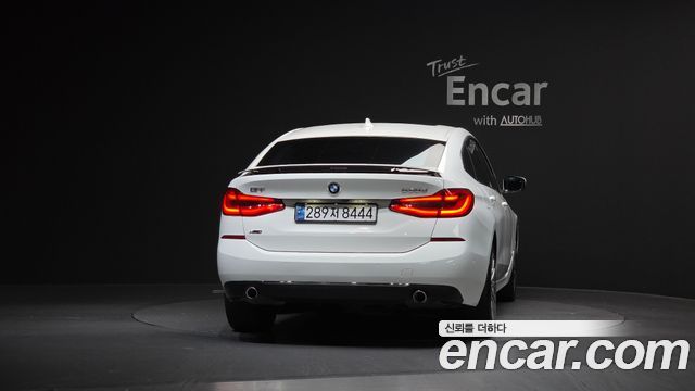 BMW Gran Turismo 2019 — photo 4