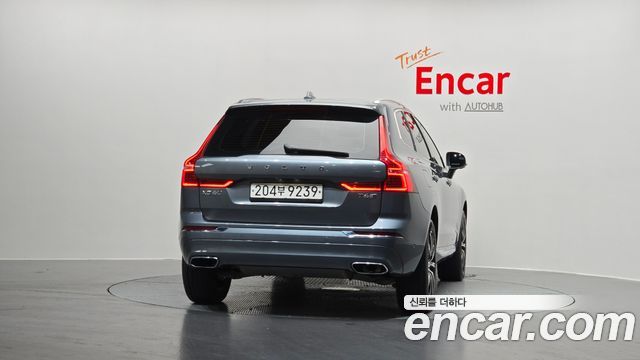Volvo XC60 2020 — photo 4