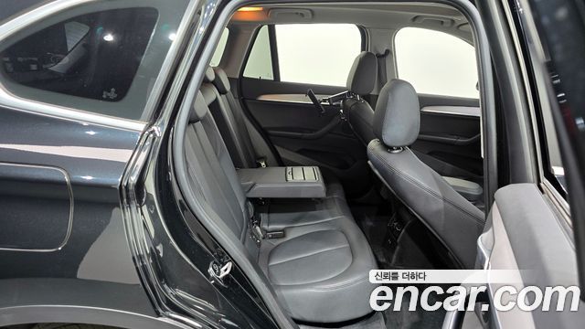 BMW X1 2020 — photo 12