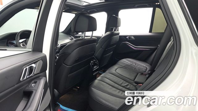 BMW X5 2020 — photo 12