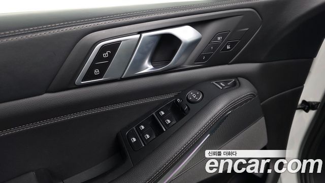 BMW X5 2020 — photo 19