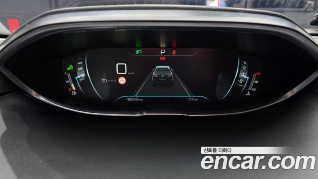 Peugeot 5008 2018 — photo 8