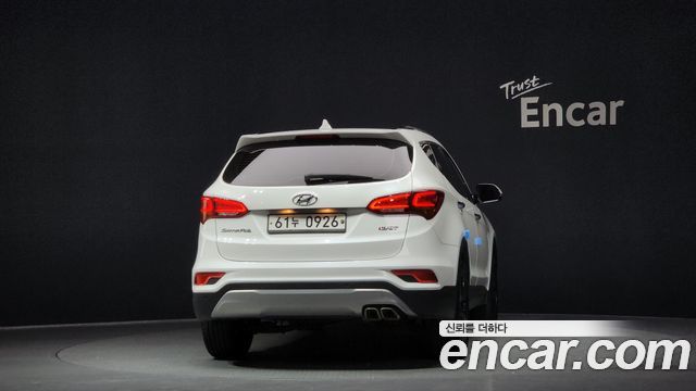 Hyundai Santafe 2016 — photo 4
