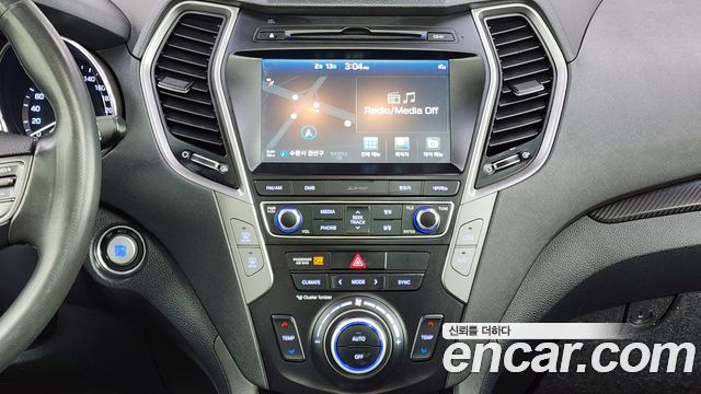 Hyundai Santafe 2016 — photo 14