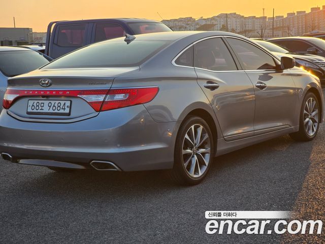 Hyundai Grandeur 2016 — photo 2