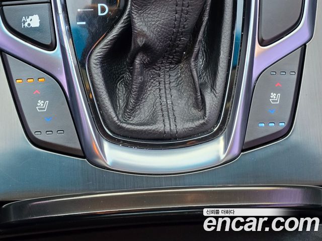 Hyundai Grandeur 2016 — photo 13
