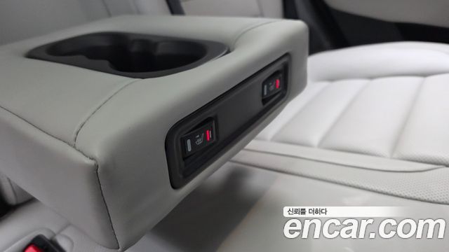 Renault Korea QM6 2022 — photo 19