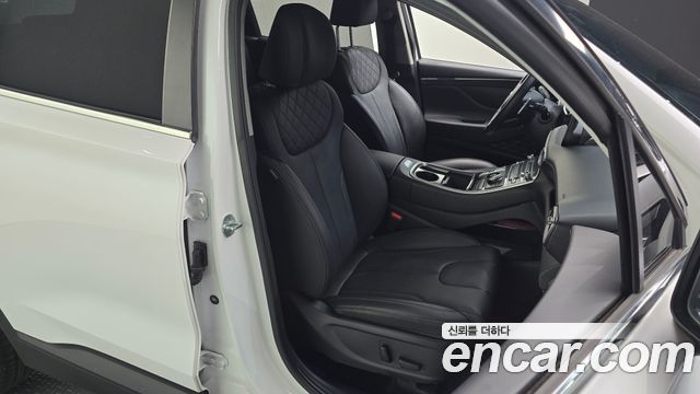 Hyundai Santafe 2021 — photo 12