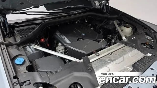 BMW X4 2022 — photo 6