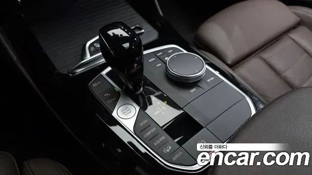 BMW X4 2022 — photo 9