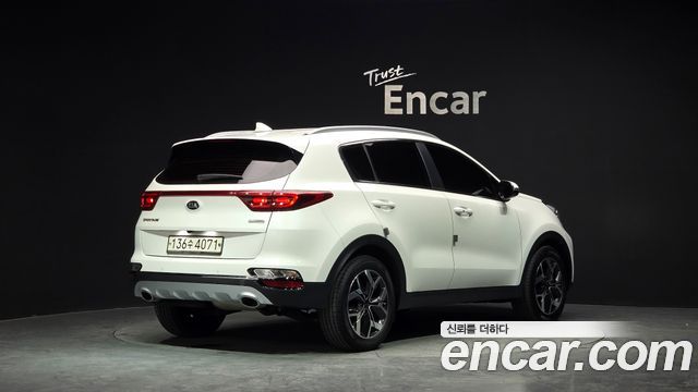 Kia Sportage 2019 — photo 2