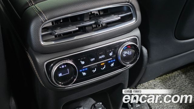 Genesis GV80 2022 — photo 18