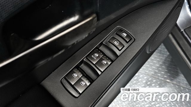 KG Mobility KORANDO 2016 — photo 13