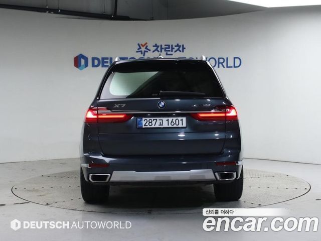 BMW X7 2020 — photo 4