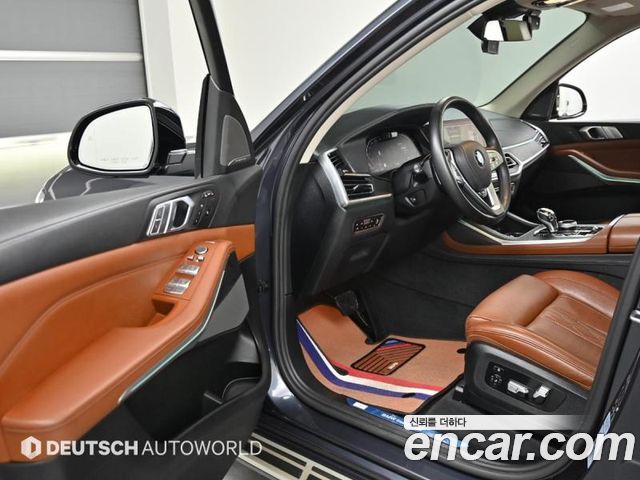 BMW X7 2020 — photo 11