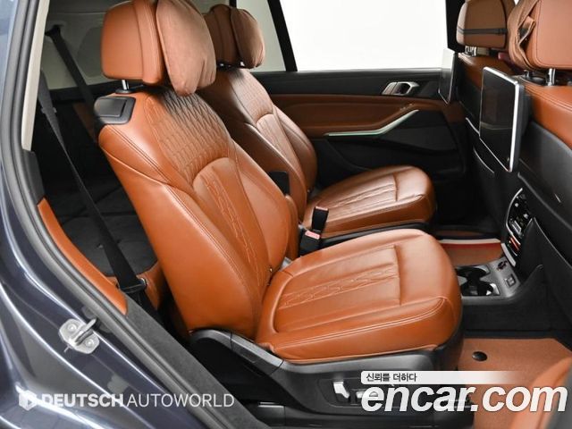 BMW X7 2020 — photo 12
