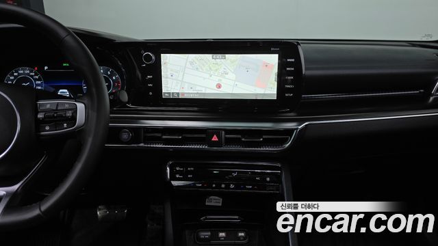 Kia K5 2023 — photo 15