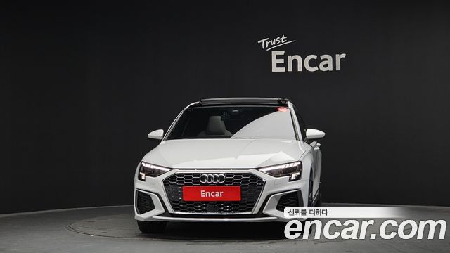 Audi A3 2023 — photo 3