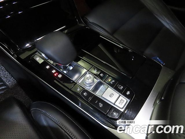 Kia K7 2020 — photo 12