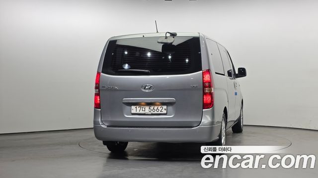 Hyundai Starex 2018 — photo 4