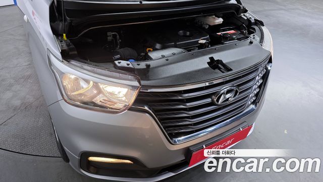 Hyundai Starex 2018 — photo 6