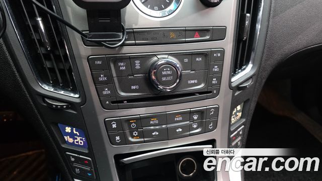 Cadillac CTS 2012 — photo 15