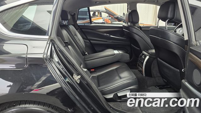 BMW Gran Turismo 2011 — photo 12