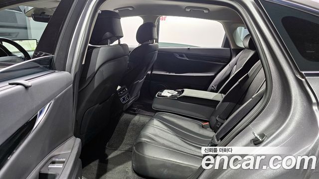 Genesis G80 2022 — photo 12
