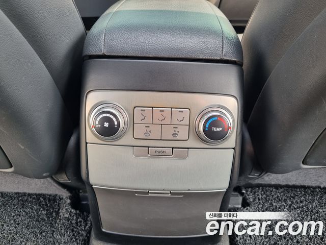 Hyundai Veracruz 2012 — photo 18