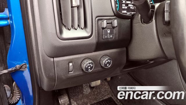 Chevrolet Korea Colorado 2021 — photo 19