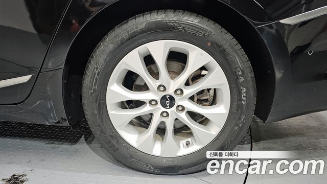 Kia K8 2022 — photo 5