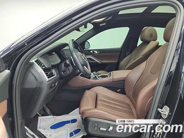 BMW X6 2022 — photo 11