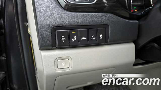 Kia Canival 2019 — photo 13