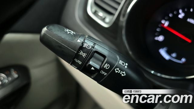 Kia Canival 2019 — photo 18