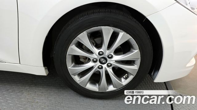 Hyundai Grandeur 2012 — photo 5