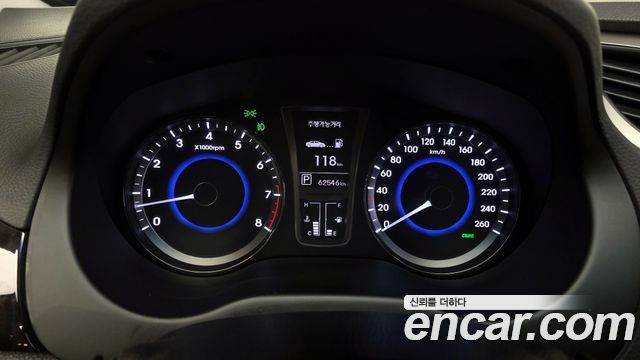 Hyundai Grandeur 2012 — photo 8