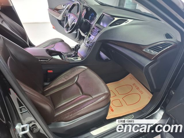 Hyundai Grandeur 2014 — photo 11