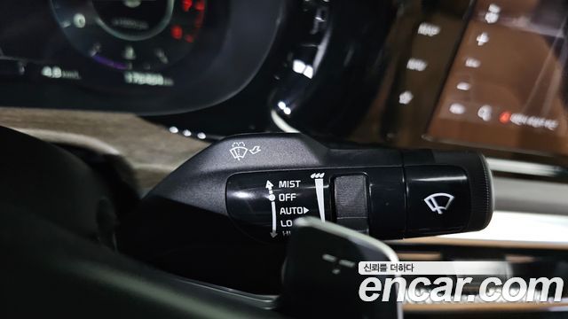 Kia K5 2021 — photo 15
