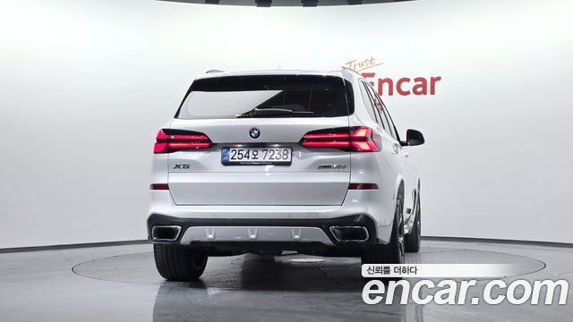 BMW X5 2025 — photo 4