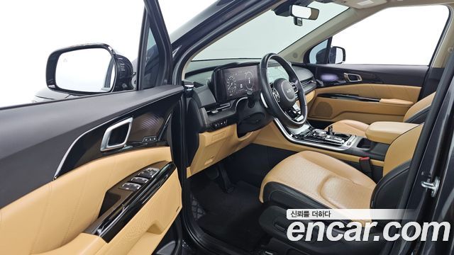 Kia Canival 2022 — photo 11