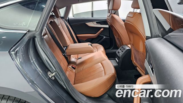 Audi A5 2021 — photo 12