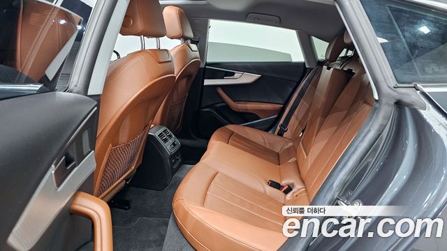 Audi A5 2021 — photo 13