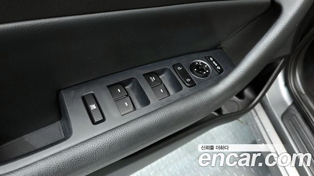 Hyundai Sonata 2018 — photo 11