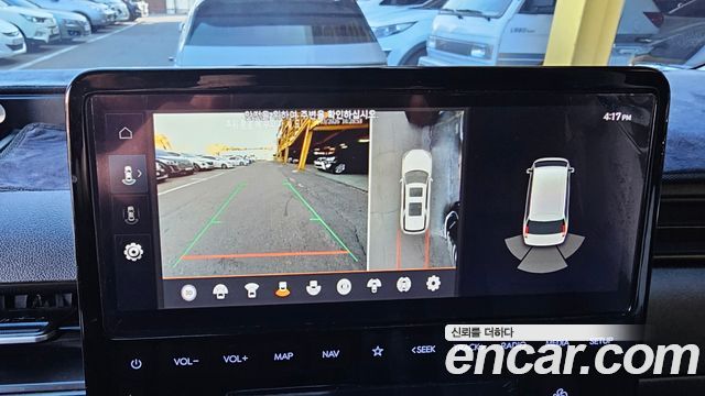 Hyundai Staria 2022 — photo 10