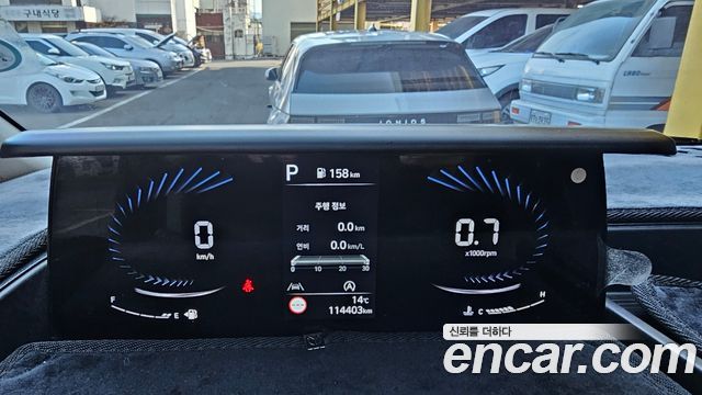 Hyundai Staria 2022 — photo 13
